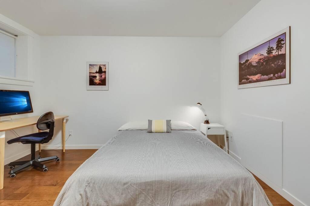 Cedar Hill Sunlit Stay - Bright Spacious & Modern Victoria Eksteriør bilde